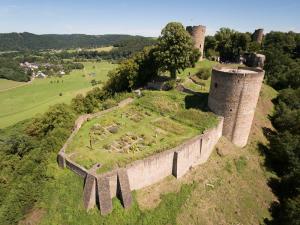 Der Burggrten Blankenberg auf der Bastionsfläche der mittelterlichen Burganlage in Hennef